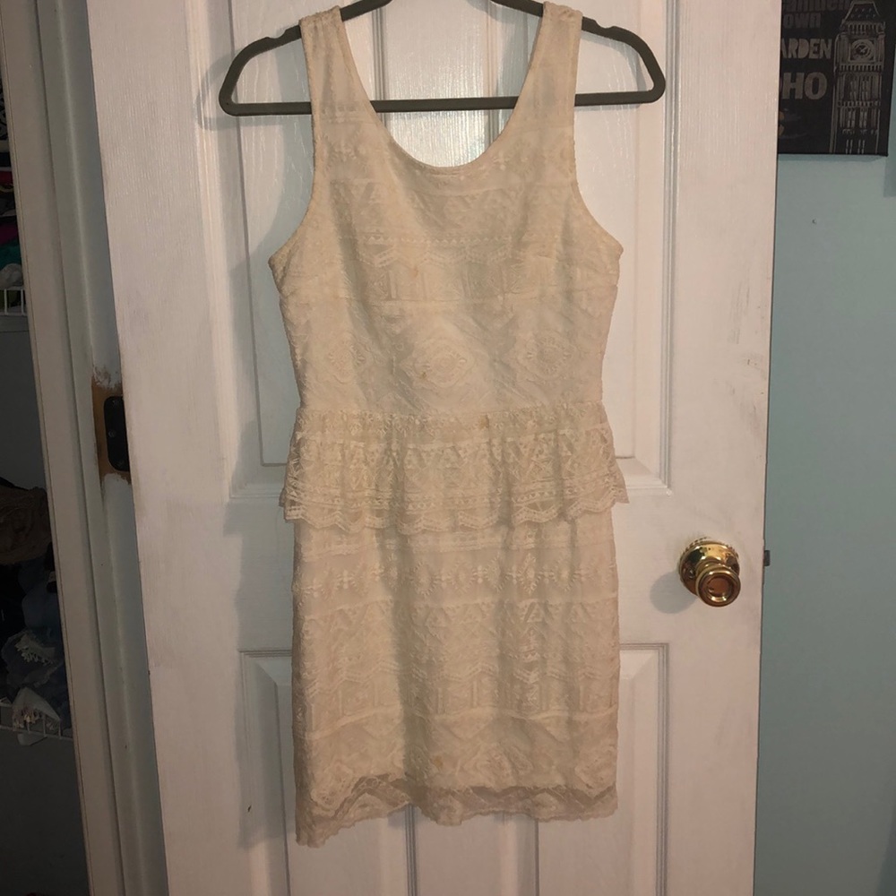 White lace dress